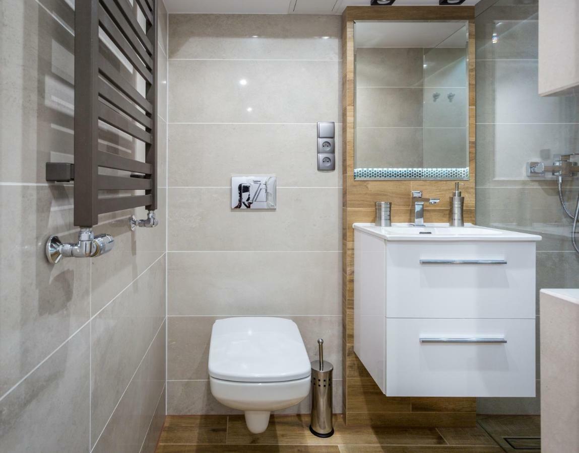 5B Premium Apartment Krakow Ngoại thất bức ảnh